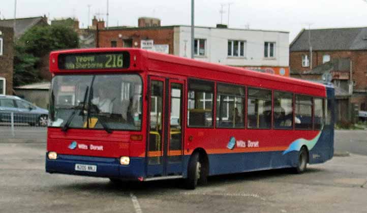 Wilts & Dorset Dennis Dart SLF Plaxton 3205